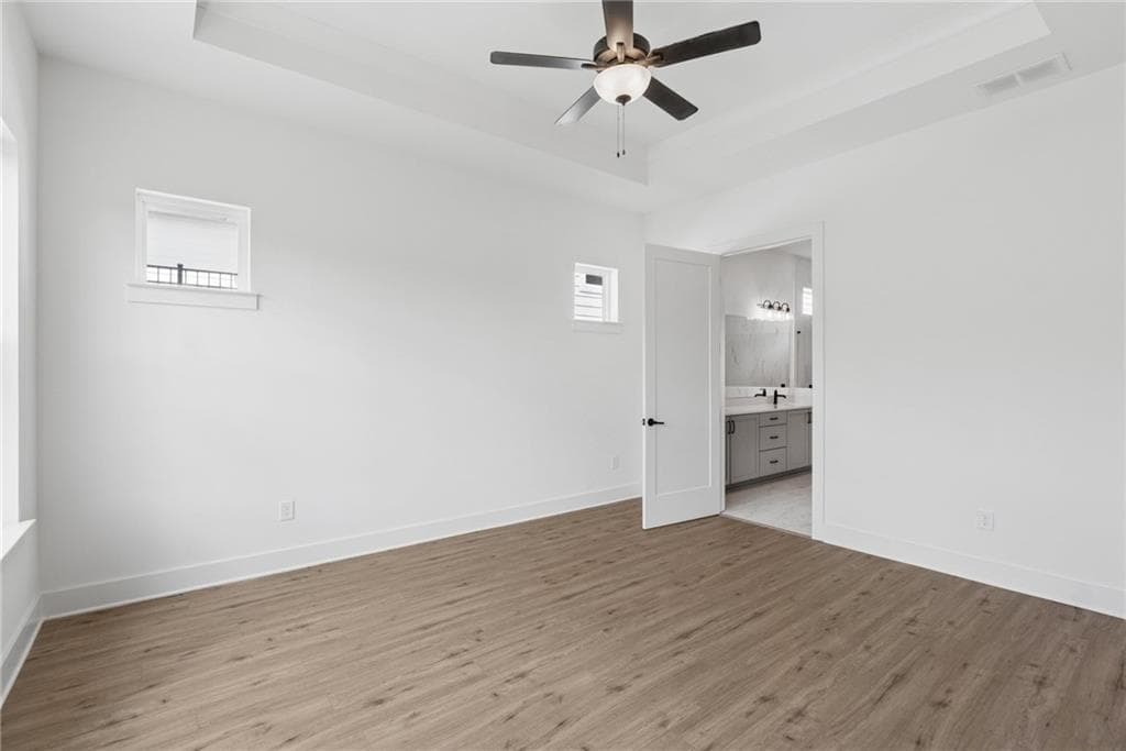 3 bedroom, 3 bathroom, 2,289 sq ft single family residence for sale at 1335 Autumn Lake Drive, Gainesville, GA 30504 — photo 10