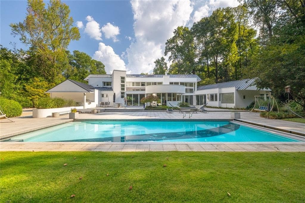 6 bedroom, 5 bathroom, 4,947 sq ft single family residence for sale at 500 Franklin Road, Sandy Springs, GA 30342 — photo 5