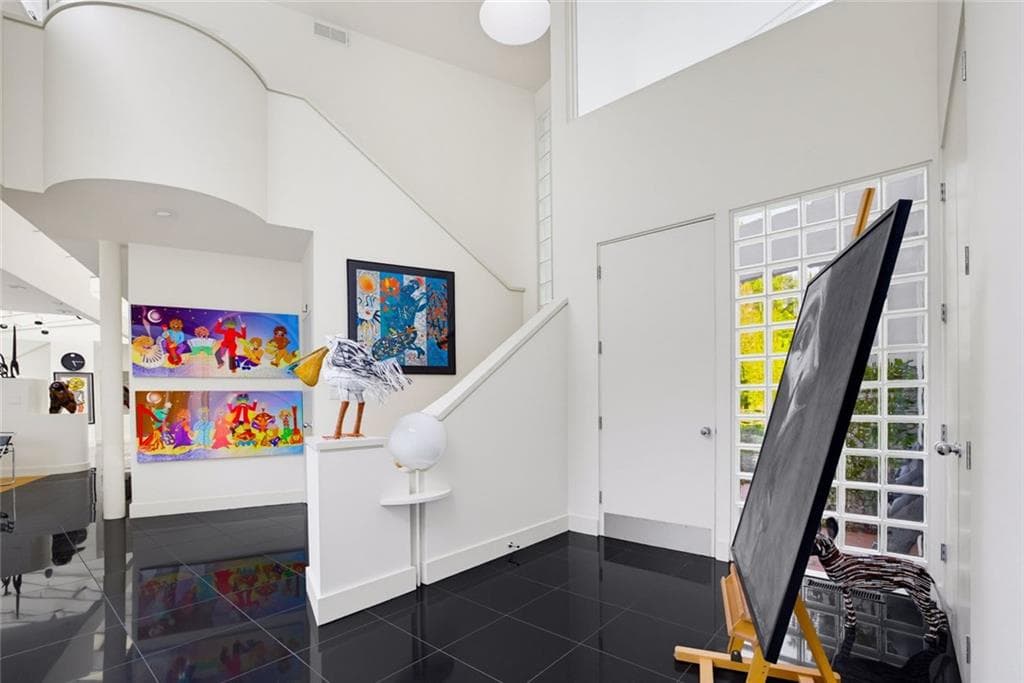 6 bedroom, 5 bathroom, 4,947 sq ft single family residence for sale at 500 Franklin Road, Sandy Springs, GA 30342 — photo 9