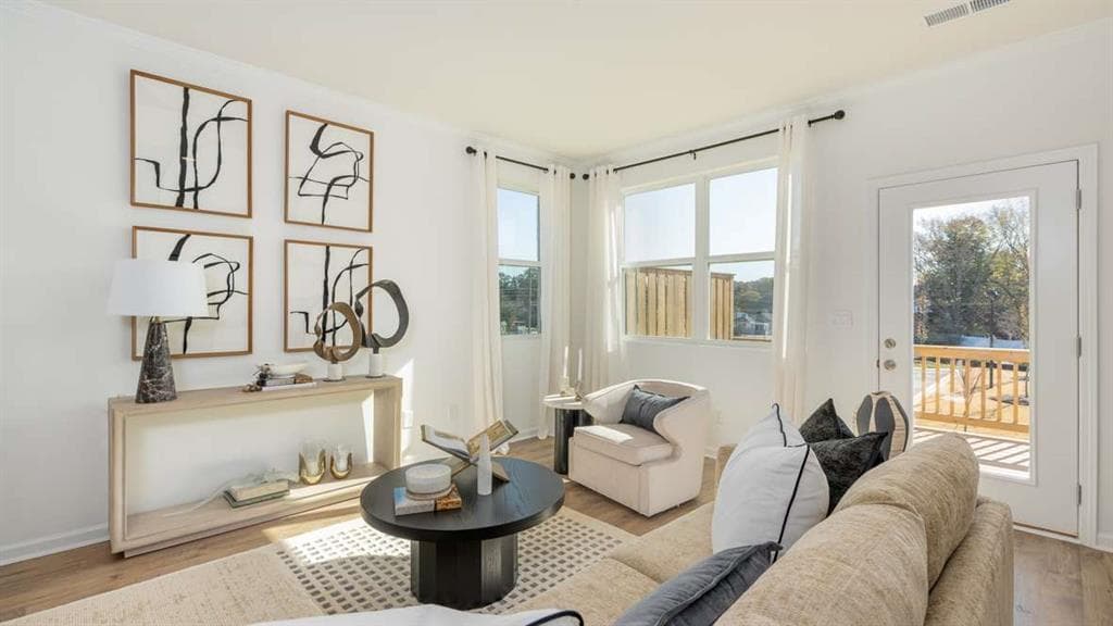 4 bedroom, 4 bathroom, 1,977 sq ft townhouse for sale at 728 Alouette Alley, Mableton, GA 30126 — photo 3