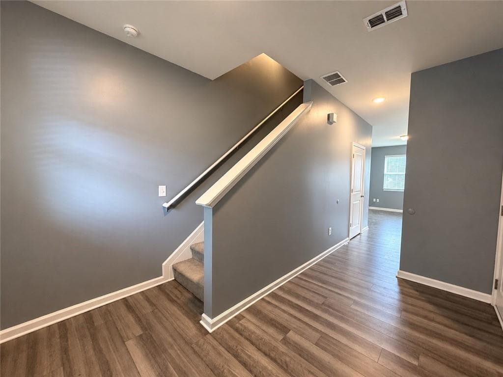 3 bedroom, 3 bathroom, 1,488 sq ft townhouse for sale at 152 Swindon Drive, Mcdonough, GA 30253 — photo 3