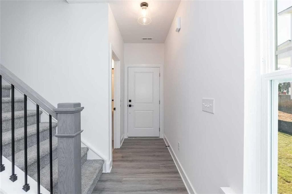 3 bedroom, 3 bathroom, 1,643 sq ft single family residence for sale at 233 Thunder Valley, Dawsonville, GA 30534 — photo 4