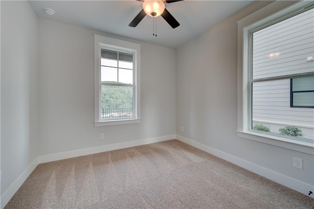 3 bedroom, 4 bathroom, 1,923 sq ft townhouse for sale at 1851 Marisol Circle, Kennesaw, GA 30144 — photo 4