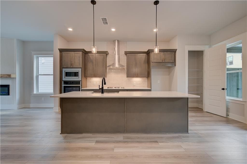 3 bedroom, 4 bathroom, 1,923 sq ft townhouse for sale at 1851 Marisol Circle, Kennesaw, GA 30144 — photo 7
