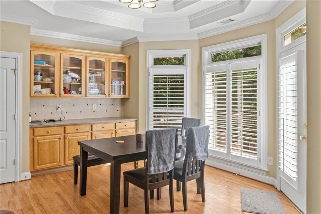 3 bedroom, 3 bathroom, 2,244 sq ft single family residence for sale at 5464 Woodrun Court, Braselton, GA 30517 — photo 6