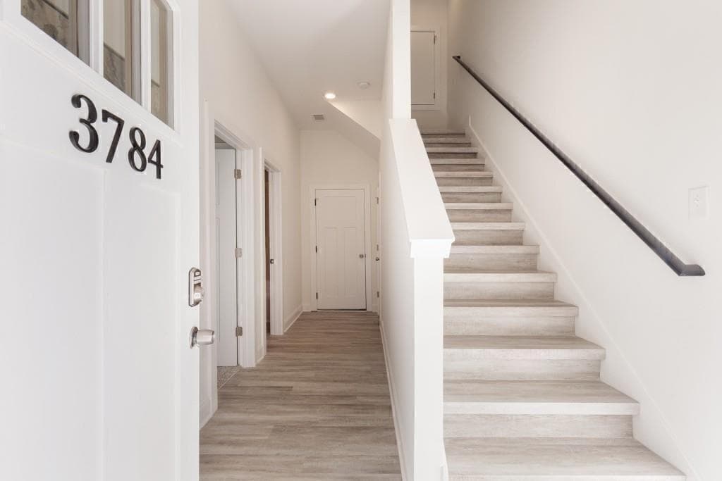 4 bedroom, 4 bathroom, 2,000 sq ft townhouse for sale at 3792 Jack Vernon Circle, Powder Springs, GA 30127 — photo 5
