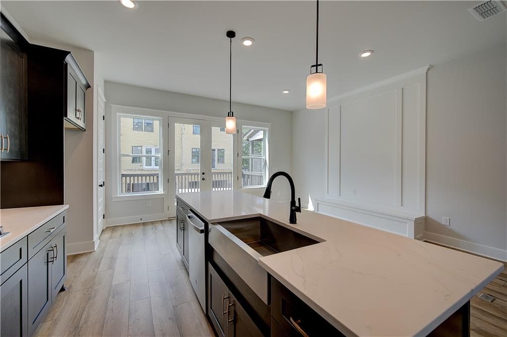 3 bedroom, 3 bathroom, 1,858 sq ft townhouse for sale at 1839 Marisol Circle, Kennesaw, GA 30144 — photo 9