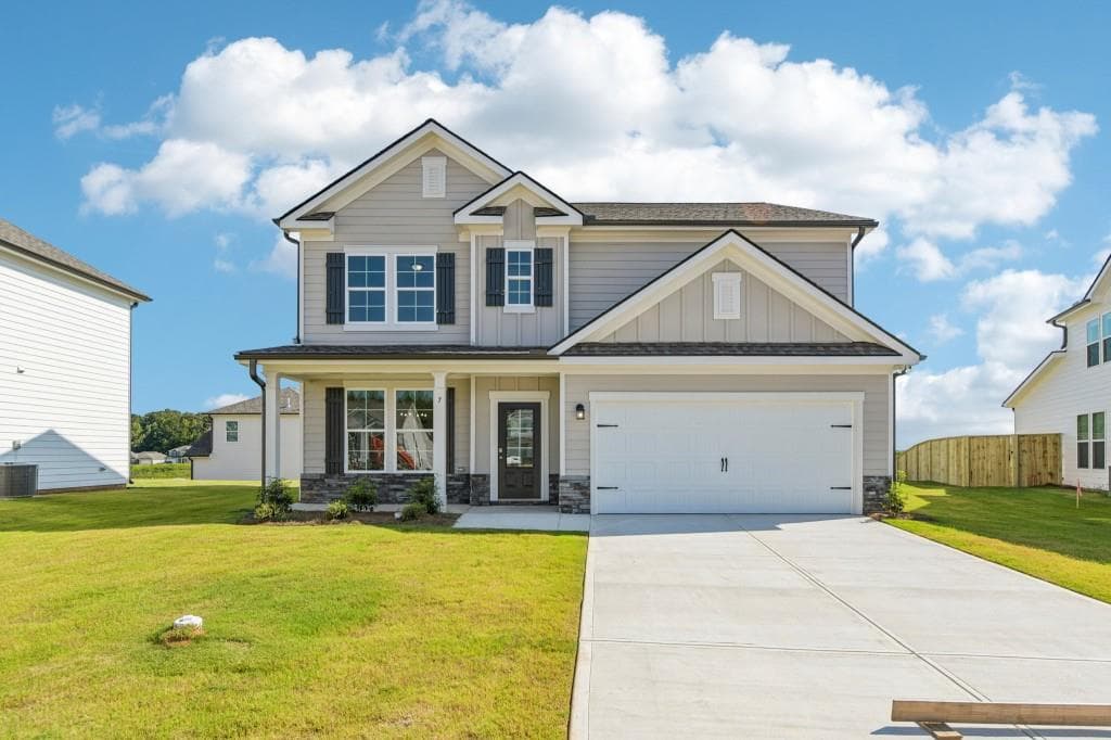 4 bedroom, 3 bathroom, 2,340 sq ft single family residence for sale at 7 Purackal Lane, Statham, GA 30666