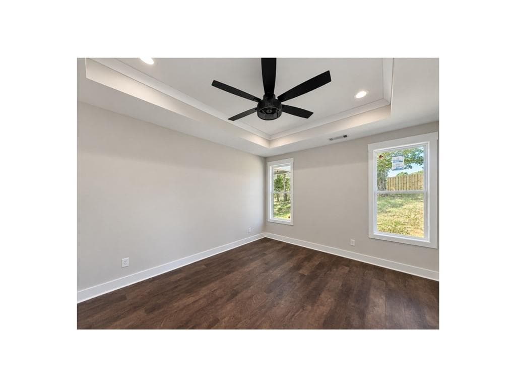 3 bedroom, 2 bathroom, 1,800 sq ft single family residence for sale at 373 Stonington Drive, Mount Airy, GA 30563 — photo 7