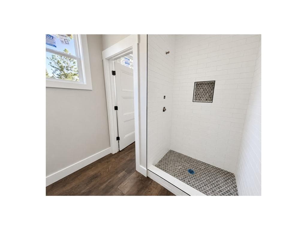 3 bedroom, 2 bathroom, 1,800 sq ft single family residence for sale at 373 Stonington Drive, Mount Airy, GA 30563 — photo 8