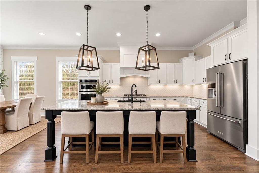 6 bedroom, 5 bathroom, 5,113 sq ft single family residence under contract at 3537 Maritime Glen, Gainesville, GA 30506 — photo 5