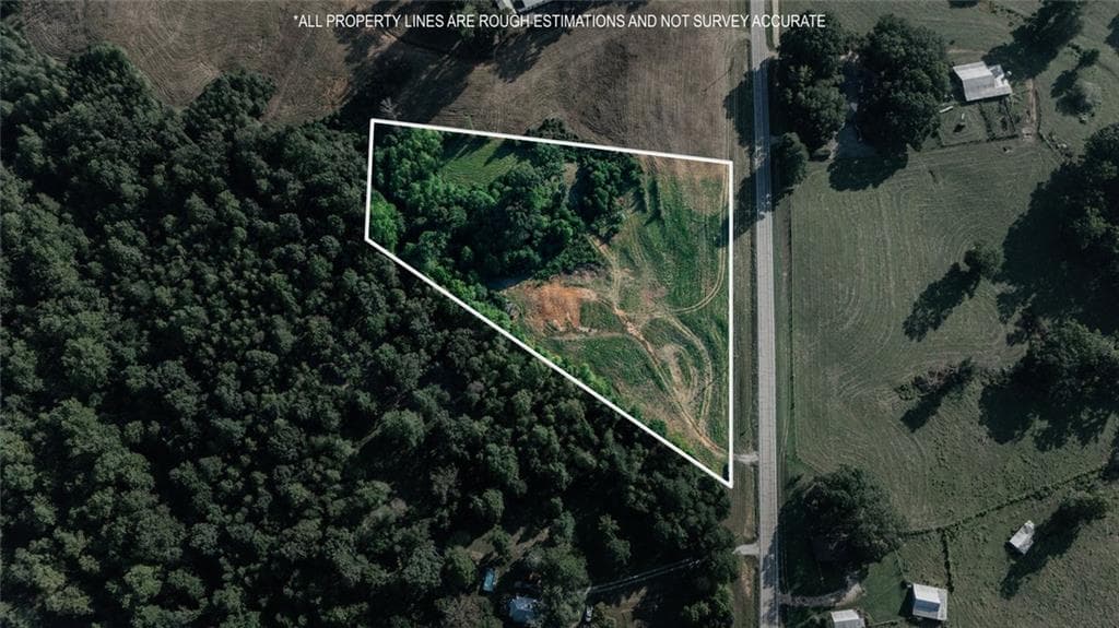 single family residence under contract at 4244 Clarks Bridge Road, Gainesville, GA 30506 — photo 7