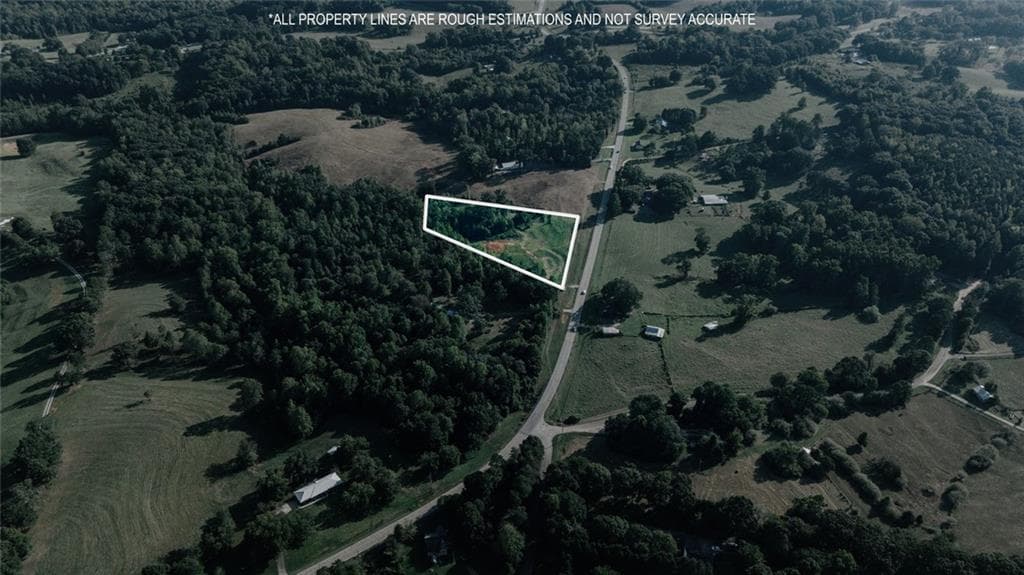 single family residence under contract at 4244 Clarks Bridge Road, Gainesville, GA 30506 — photo 10