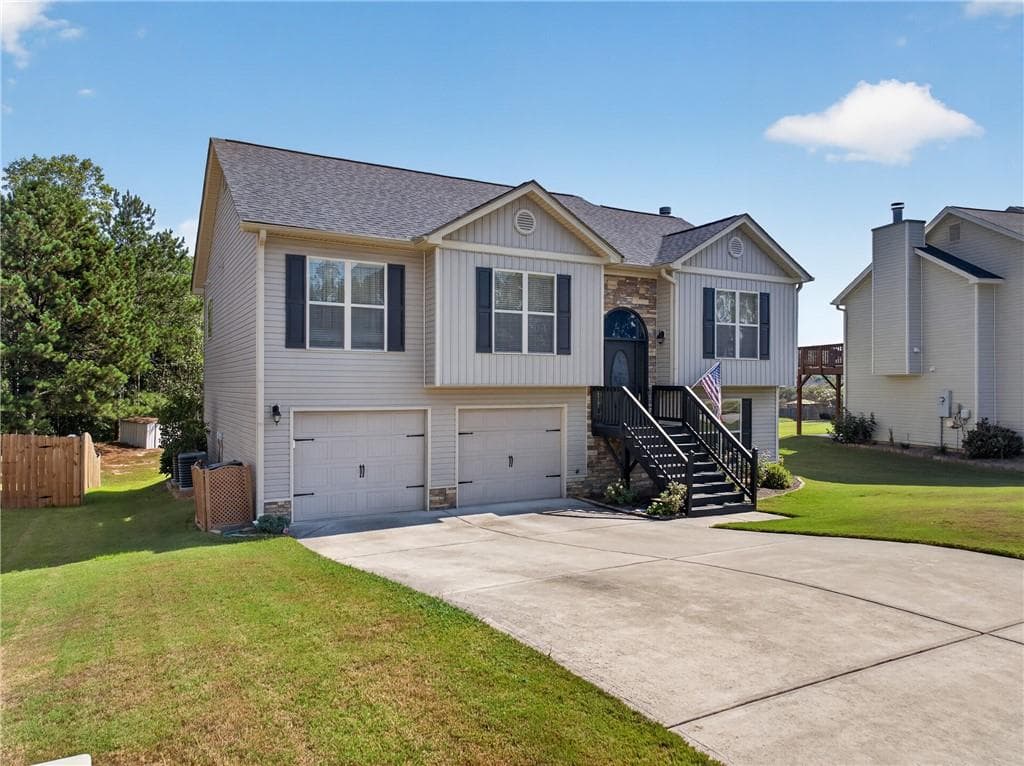 4 bedroom, 3 bathroom, 2,459 sq ft single family residence under contract at 1690 Dillard Way, Bethlehem, GA 30620 — photo 3