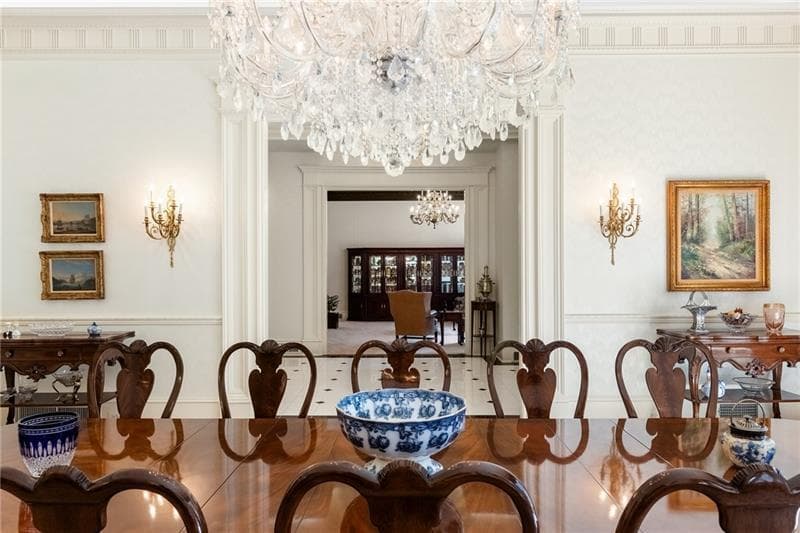 7 bedroom, 8 bathroom, 8,918 sq ft single family residence for sale at 4430 Mount Paran Parkway, Atlanta, GA 30327 — photo 8