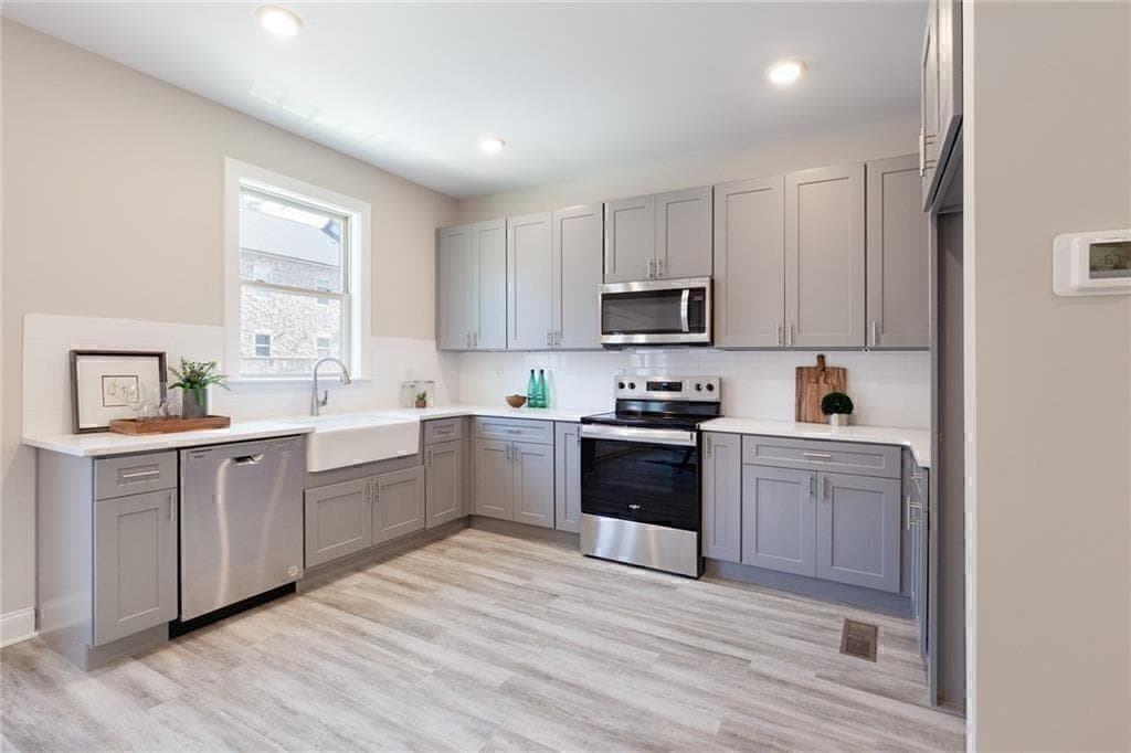 4 bedroom, 4 bathroom, 2,000 sq ft townhouse for sale at 3802 Jack Vernon Circle, Powder Springs, GA 30127 — photo 10