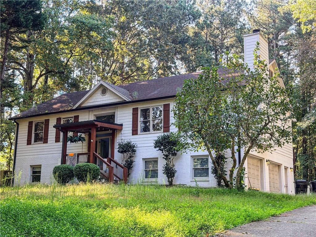 5 bedroom, 3 bathroom, 2,576 sq ft single family residence for sale at 3767 Memorial Parkway, Kennesaw, GA 30152