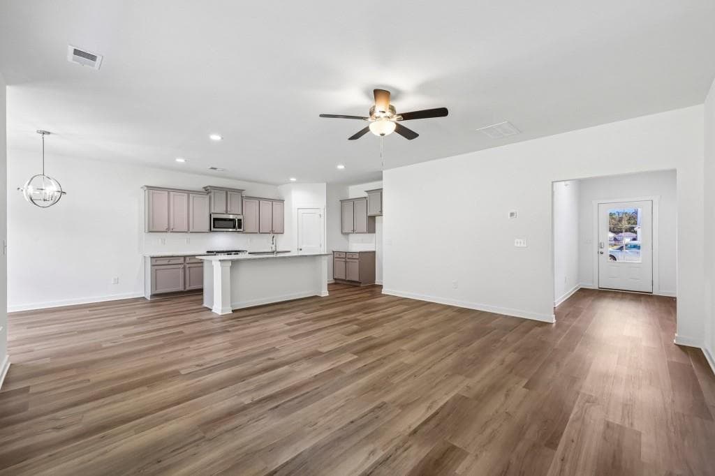 4 bedroom, 2 bathroom, 1,827 sq ft single family residence for sale at 18 Purackal Lane, Statham, GA 30666 — photo 7