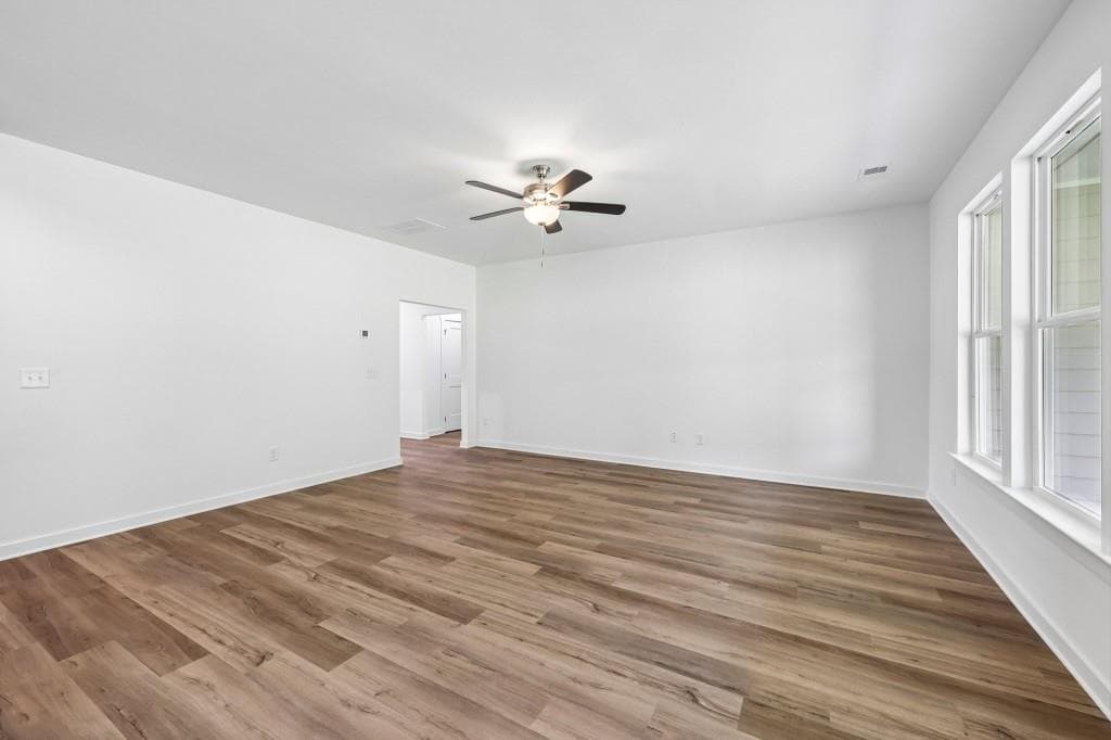 4 bedroom, 2 bathroom, 1,827 sq ft single family residence for sale at 18 Purackal Lane, Statham, GA 30666 — photo 9