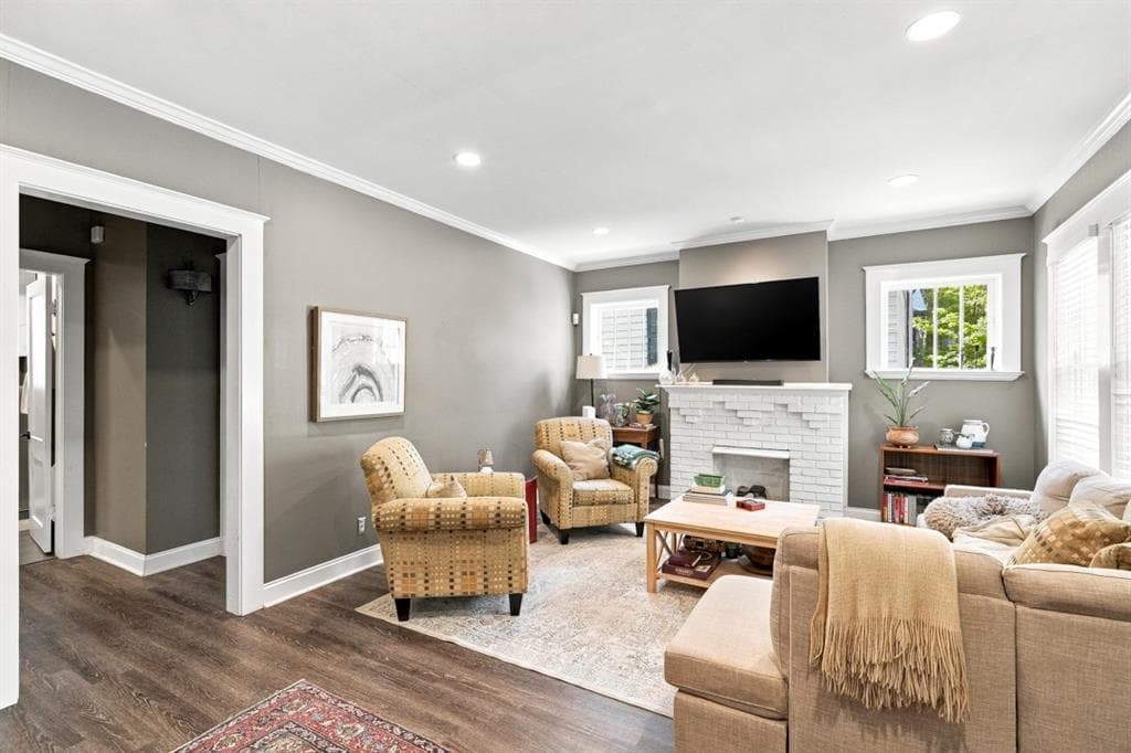 2 bedroom, 1 bathroom, 1,472 sq ft duplex for rent at 1848 Monroe Drive, Atlanta, GA 30324 for $2,800 a month — photo 3