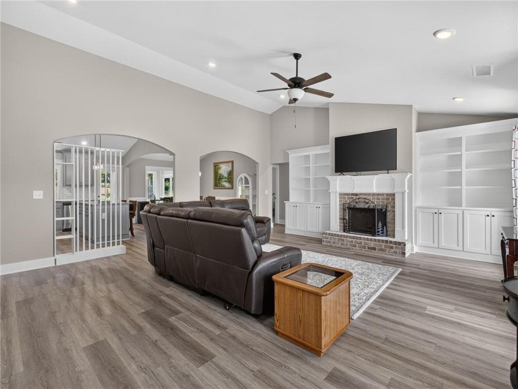 4 bedroom, 3 bathroom, 2,334 sq ft single family residence for sale at 103 Advent Drive, Bethlehem, GA 30680 — photo 5