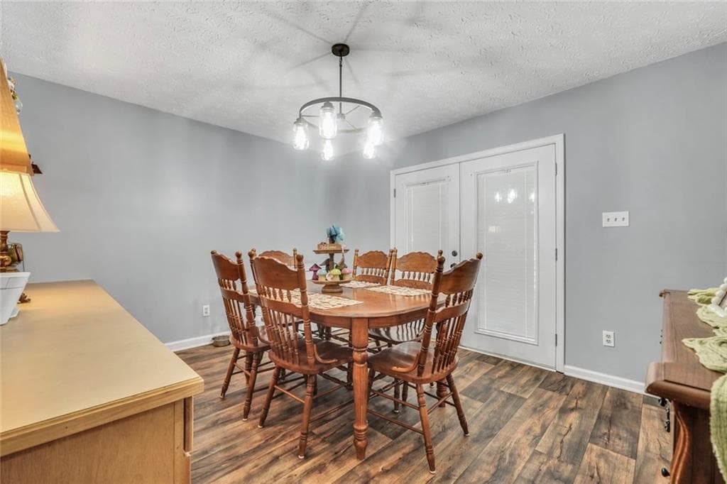 3 bedroom, 3 bathroom, 2,415 sq ft single family residence for sale at 105 Overlook Drive, Mcdonough, GA 30252 — photo 8