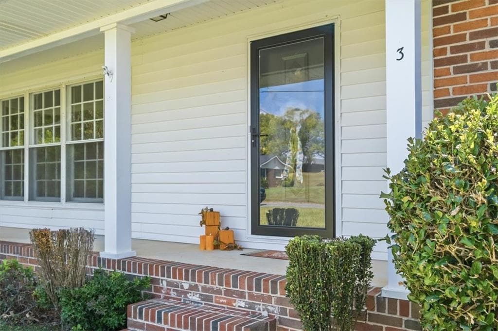 3 bedroom, 2 bathroom, 2,519 sq ft single family residence for sale at 3 Cameo Drive, Rome, GA 30165 — photo 5