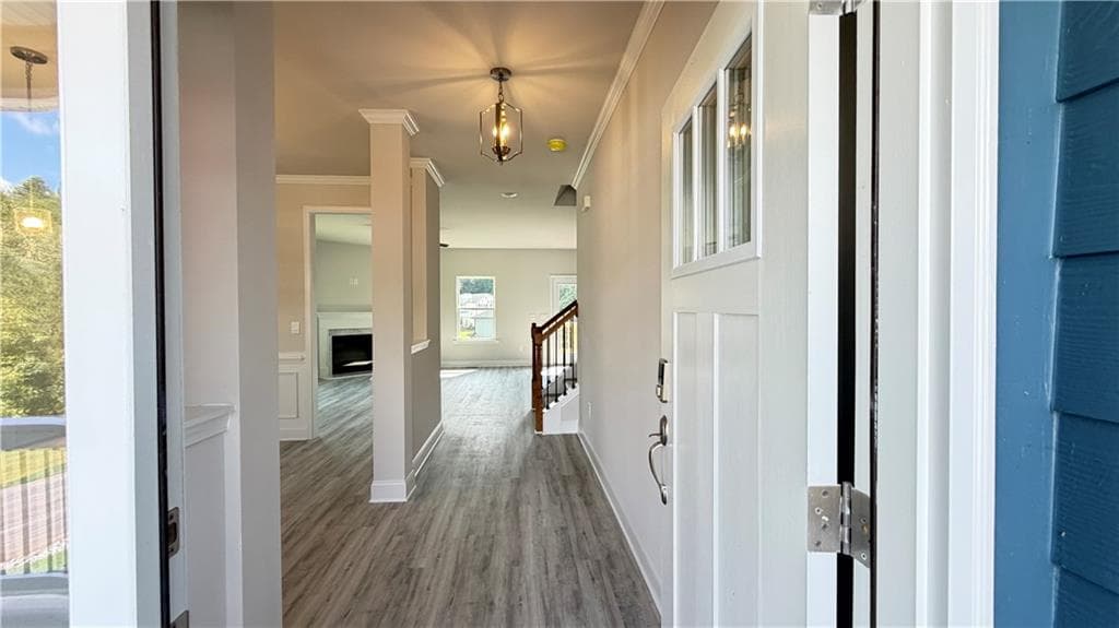 5 bedroom, 4 bathroom, 3,213 sq ft single family residence for sale at 615 Bald Ridge Circle, Demorest, GA 30535 — photo 2