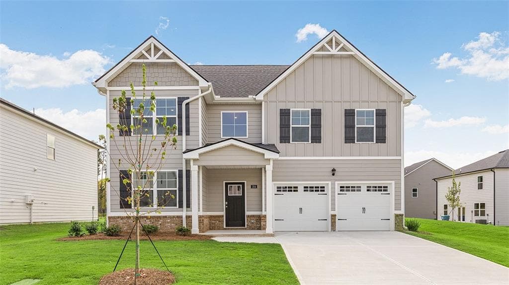 4 bedroom, 3 bathroom, 2,724 sq ft single family residence for sale at 204 Friendship Oak Way, Hampton, GA 30228