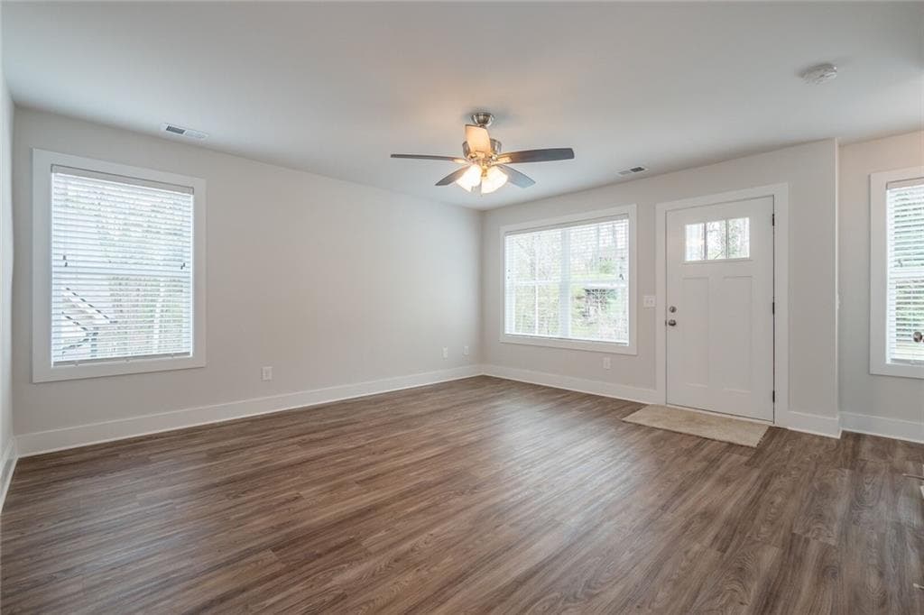 2 bedroom, 3 bathroom, 1,264 sq ft single family residence for sale at 5730 Pebblebrook Trail, Gainesville, GA 30506 — photo 2