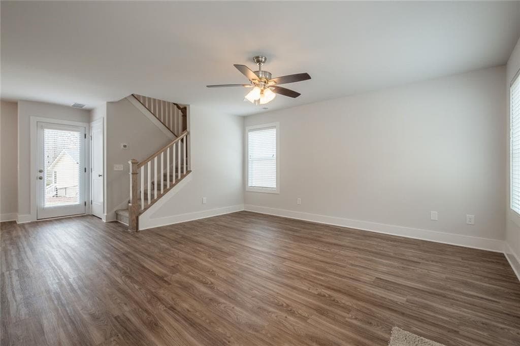 2 bedroom, 3 bathroom, 1,264 sq ft single family residence for sale at 5730 Pebblebrook Trail, Gainesville, GA 30506 — photo 5