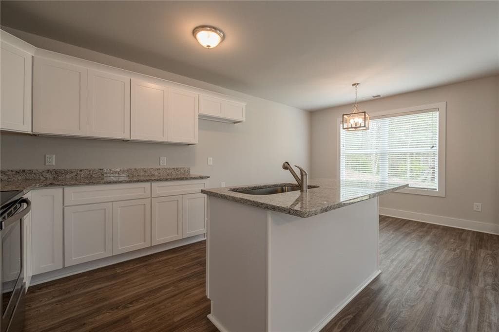 2 bedroom, 3 bathroom, 1,264 sq ft single family residence for sale at 5730 Pebblebrook Trail, Gainesville, GA 30506 — photo 7