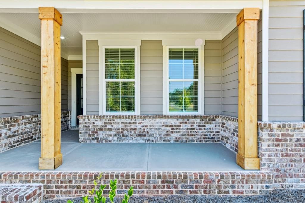 4 bedroom, 3 bathroom, 2,510 sq ft single family residence for sale at 574 Gene Bell Road, Monroe, GA 30655 — photo 6