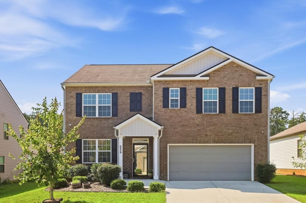 5 bedroom, 3 bathroom, 2,490 sq ft single family residence for sale at 626 Yazzie Place, Atlanta, GA 30349