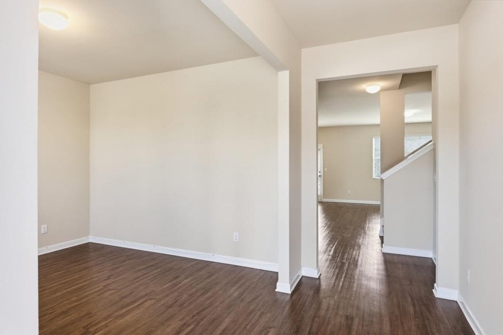5 bedroom, 3 bathroom, 2,490 sq ft single family residence for sale at 626 Yazzie Place, Atlanta, GA 30349 — photo 5