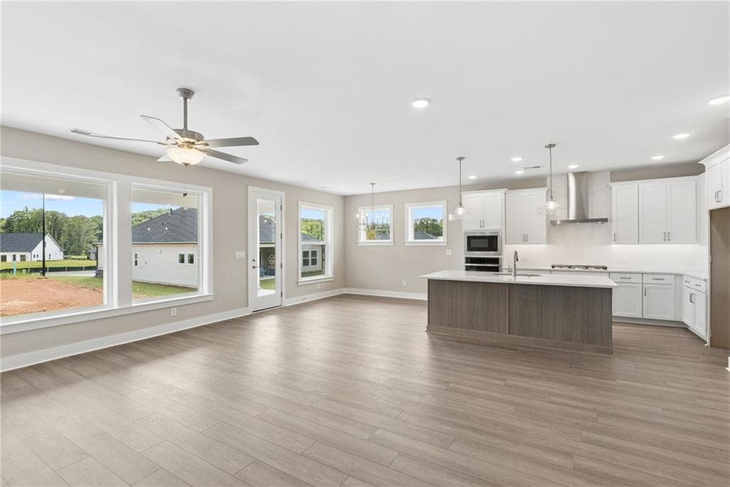 4 bedroom, 3 bathroom, 2,635 sq ft single family residence for sale at 363 Barnfield Way, Dallas, GA 30157 — photo 8