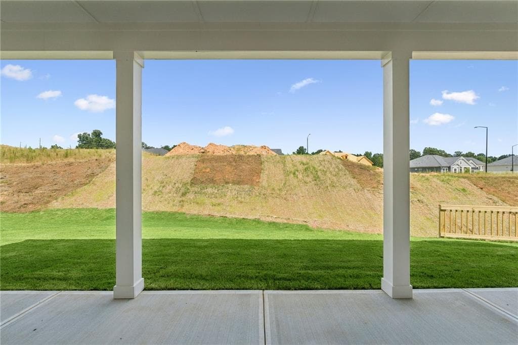 3 bedroom, 3 bathroom, 2,310 sq ft single family residence for sale at 120 Millbury Lane, Dallas, GA 30157 — photo 3