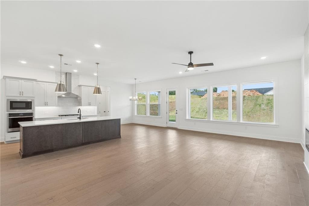 3 bedroom, 3 bathroom, 2,310 sq ft single family residence for sale at 120 Millbury Lane, Dallas, GA 30157 — photo 6