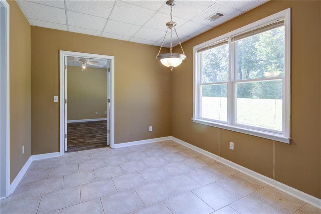 2 bedroom, 1 bathroom, 1,753 sq ft single family residence for rent at 7345 Bannister Road, Cumming, GA 30028 for $2,200 a month — photo 7