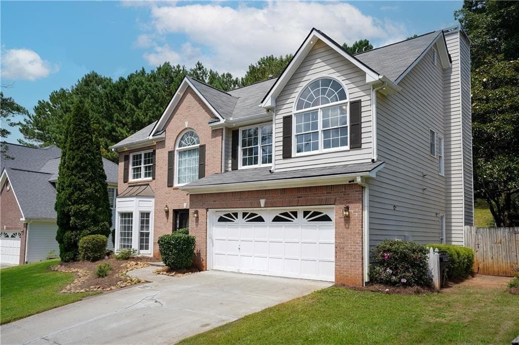 4 bedroom, 3 bathroom, 2,487 sq ft single family residence for rent at 272 Birchmore Walk, Lawrenceville, GA 30044 for $2,699 a month — photo 2