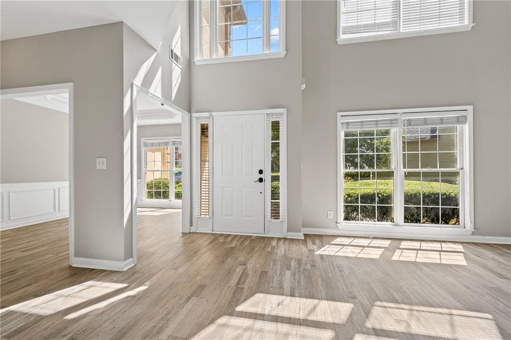 4 bedroom, 3 bathroom, 2,988 sq ft single family residence for rent at 2878 Calhoun Square, Suwanee, GA 30024 for $2,800 a month — photo 3