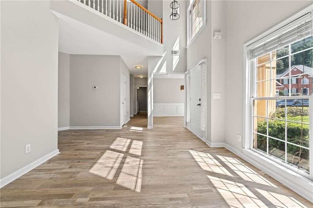 4 bedroom, 3 bathroom, 2,988 sq ft single family residence for rent at 2878 Calhoun Square, Suwanee, GA 30024 for $2,800 a month — photo 5