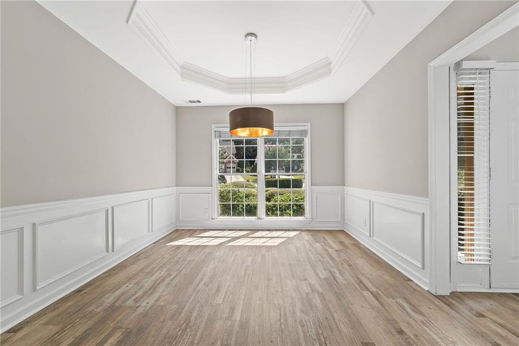 4 bedroom, 3 bathroom, 2,988 sq ft single family residence for rent at 2878 Calhoun Square, Suwanee, GA 30024 for $2,800 a month — photo 7