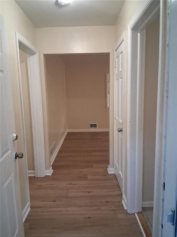3 bedroom, 2 bathroom, 2,354 sq ft single family residence for rent at 1915 Wee Kirk Road, Atlanta, GA 30316 for $1,600 a month — photo 6