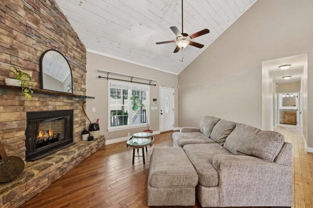 4 bedroom, 3 bathroom, 2,368 sq ft single family residence for sale at 468 Homer Wright Road, Ellijay, GA 30536 — photo 8