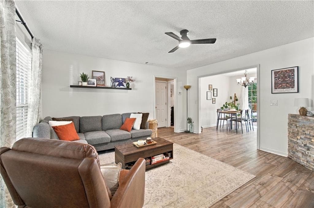 3 bedroom, 2 bathroom, 1,260 sq ft single family residence for sale at 44 Gold Spur, Dahlonega, GA 30533 — photo 4