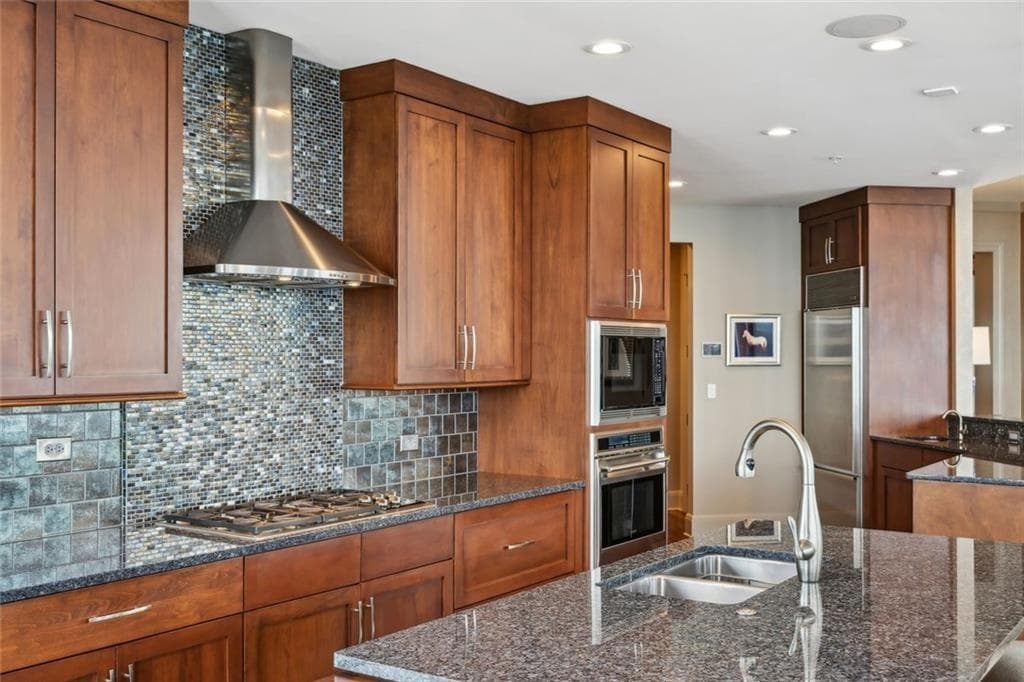 3 bedroom, 4 bathroom, 5,600 sq ft condominium for sale at 3344 Peachtree Road 4102, Atlanta, GA 30326 — photo 6