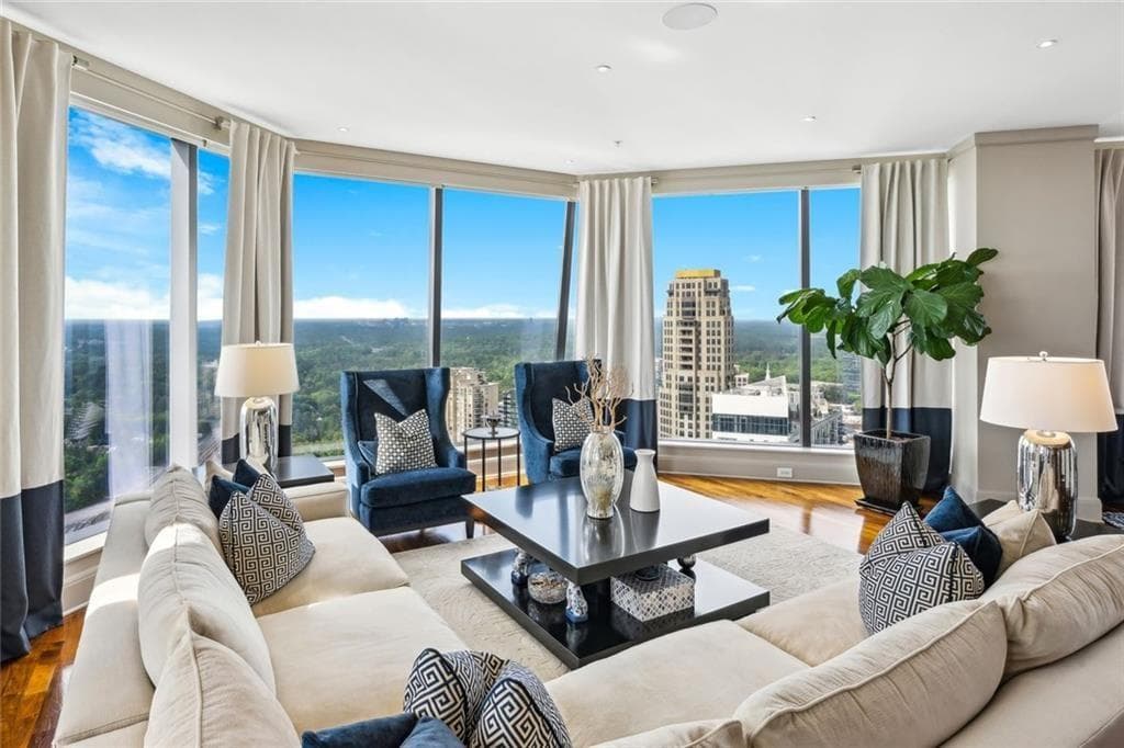 3 bedroom, 4 bathroom, 5,600 sq ft condominium for sale at 3344 Peachtree Road 4102, Atlanta, GA 30326 — photo 7