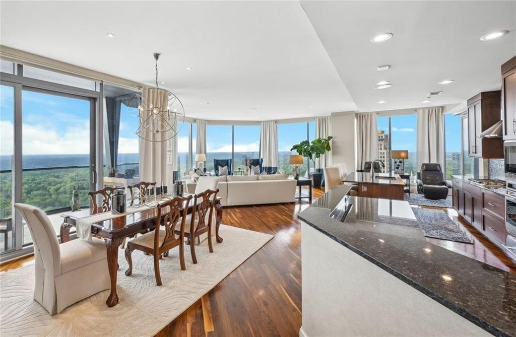 3 bedroom, 4 bathroom, 5,600 sq ft condominium for sale at 3344 Peachtree Road 4102, Atlanta, GA 30326 — photo 8