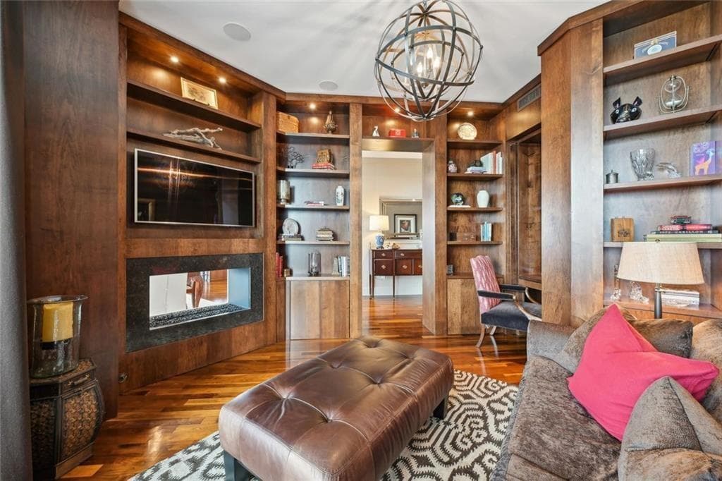 3 bedroom, 4 bathroom, 5,600 sq ft condominium for sale at 3344 Peachtree Road 4102, Atlanta, GA 30326 — photo 9